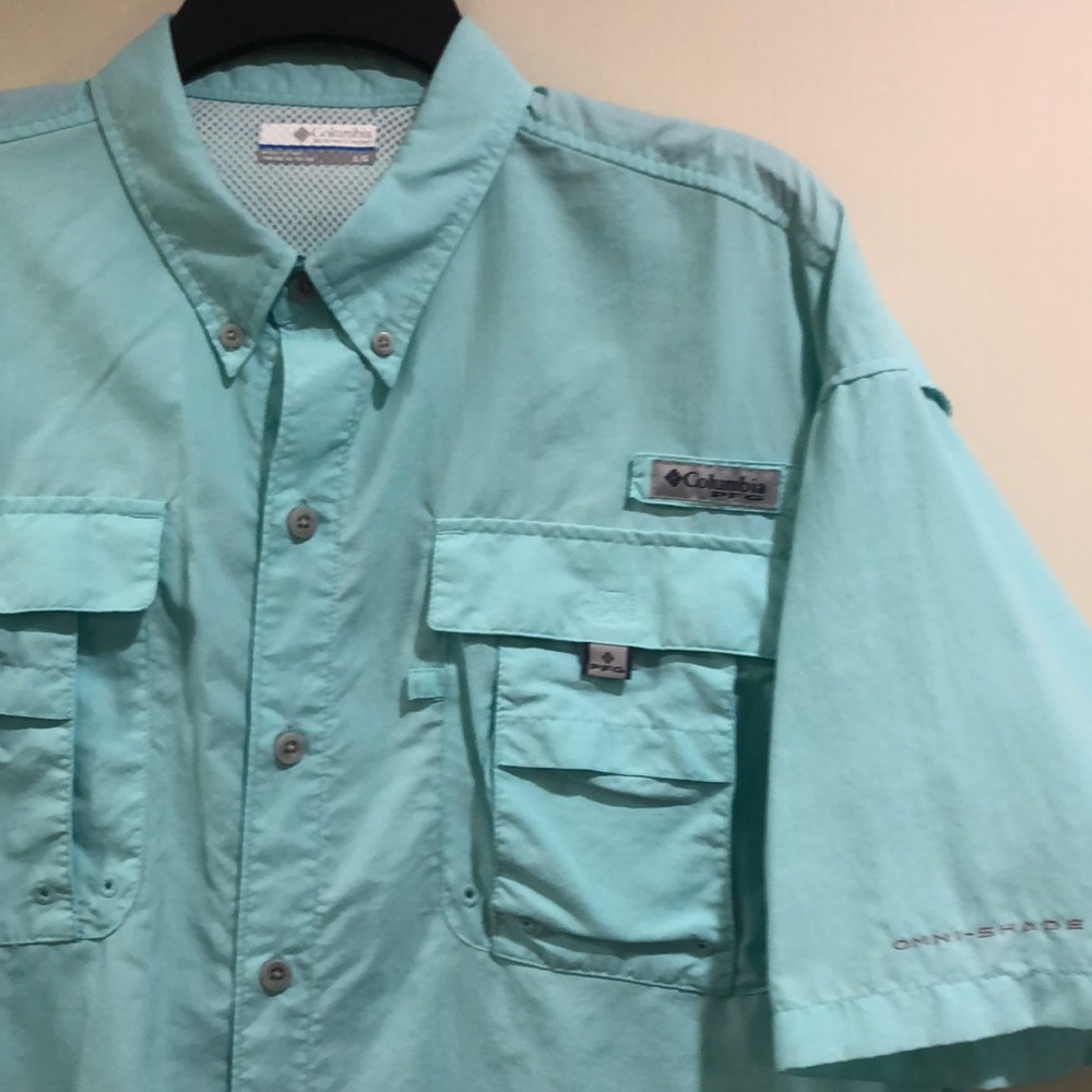 Men’s Columbia shirt large